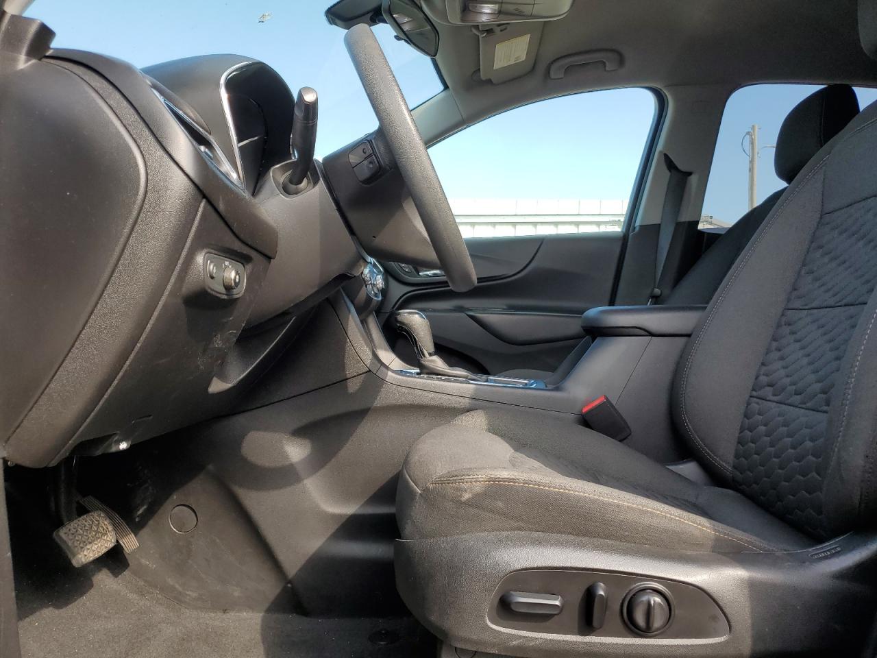 2019 Chevrolet Equinox Lt VIN: 2GNAXUEV3K6160502 Lot: 81658245