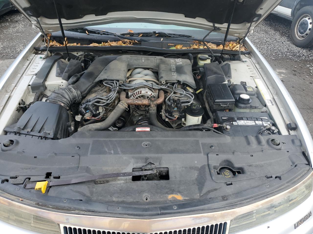 1995 Lincoln Mark Viii Base VIN: 1LNLM91V1SY661567 Lot: 81997845