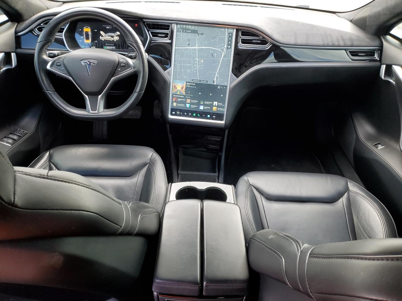 2015 Tesla Model S VIN: 5YJSA1E21FF113021 Lot: 86662775