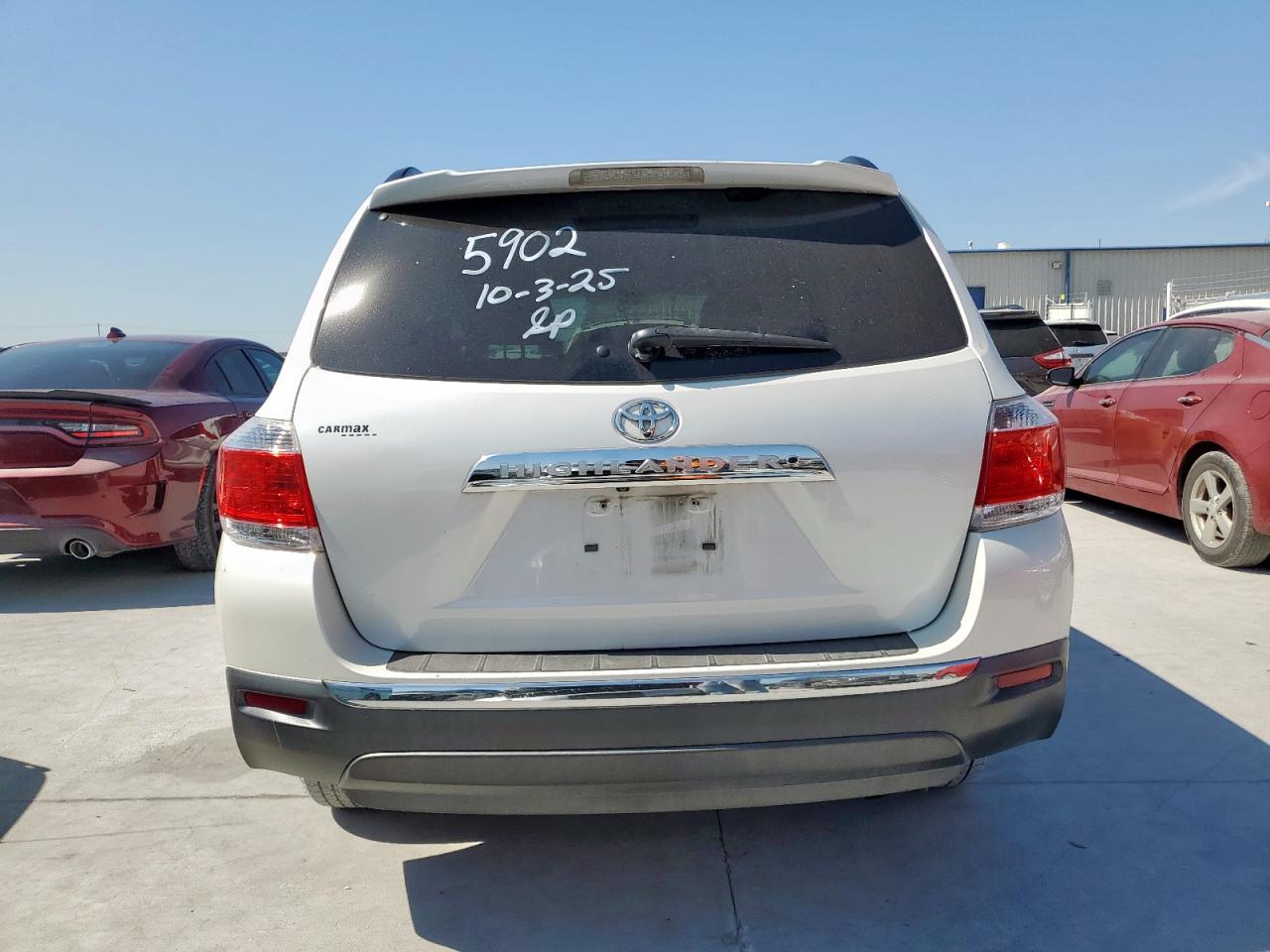 2013 Toyota Highlander Base VIN: 5TDZK3EH8DS121833 Lot: 85867595