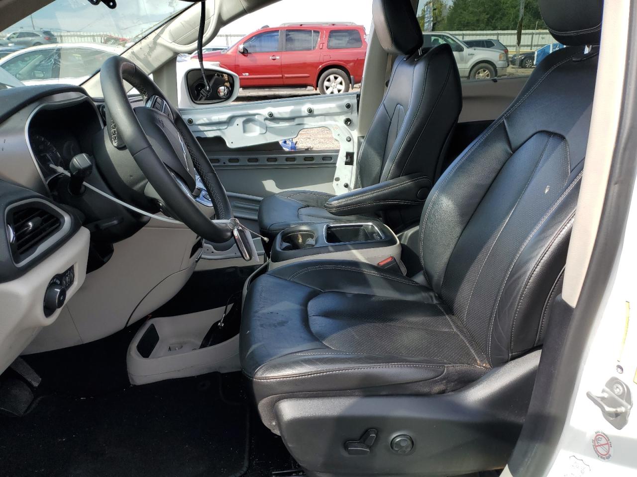 2022 Chrysler Pacifica Touring L VIN: 2C4RC1BG3NR151801 Lot: 84291605