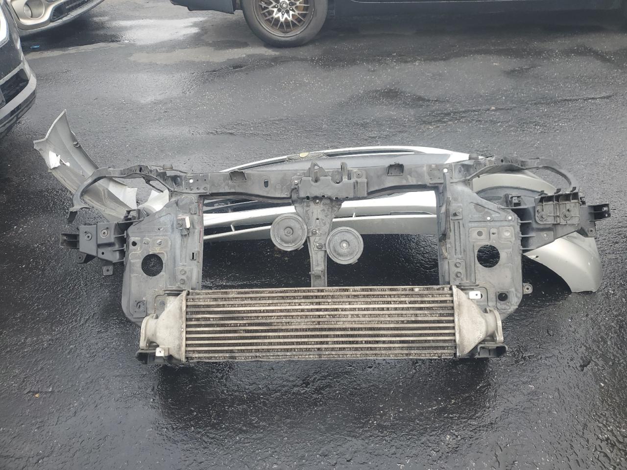 2013 Hyundai Genesis Coupe 2.0T VIN: KMHHT6KD9DU090143 Lot: 82425235