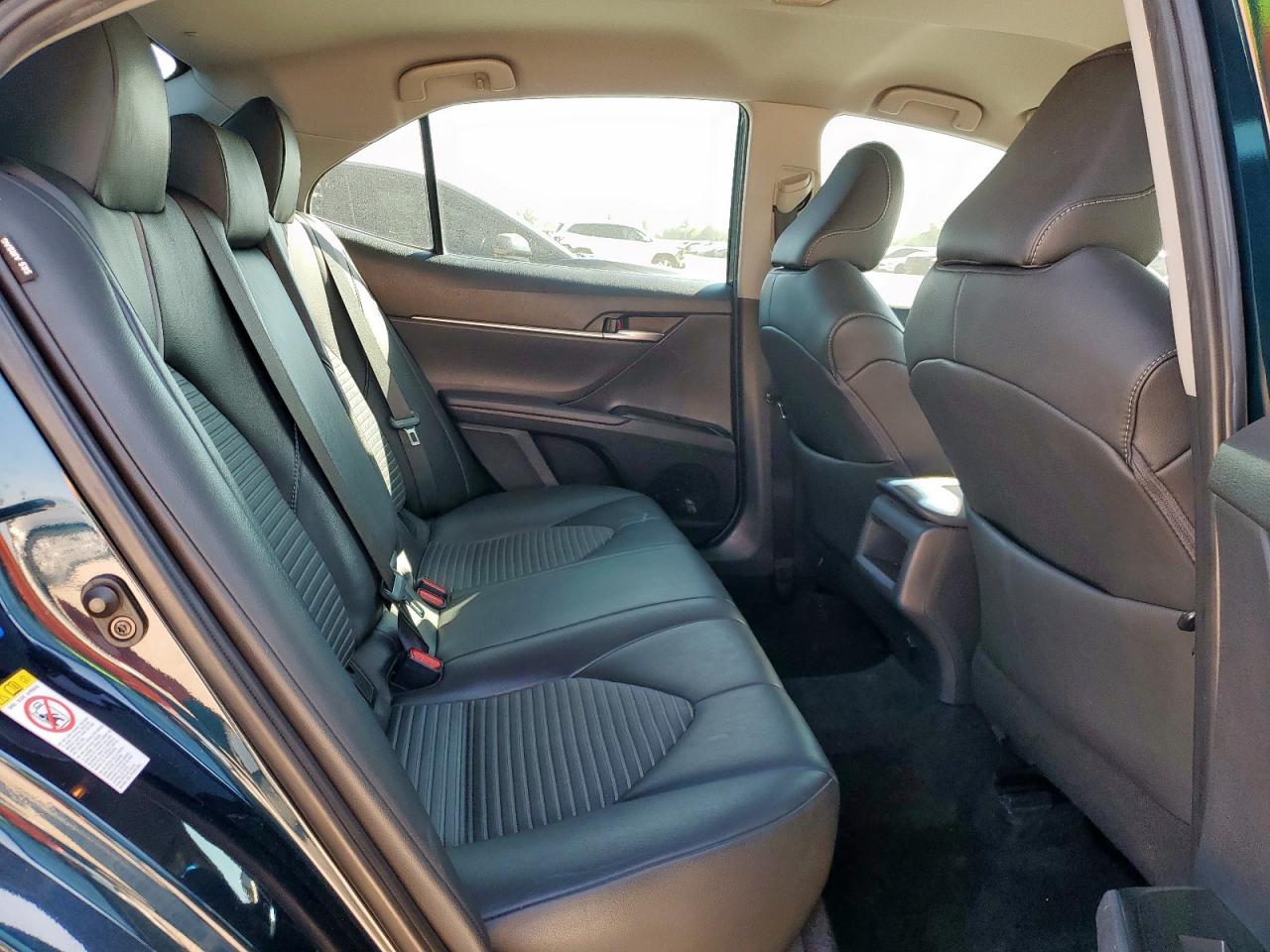 2019 Toyota Camry L VIN: 4T1B11HKXKU241220 Lot: 81715305