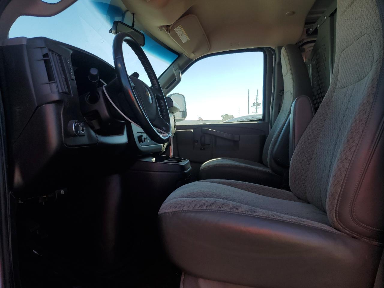 2022 Chevrolet Express G2500 VIN: 1GCWGAFP8N1200870 Lot: 90701275