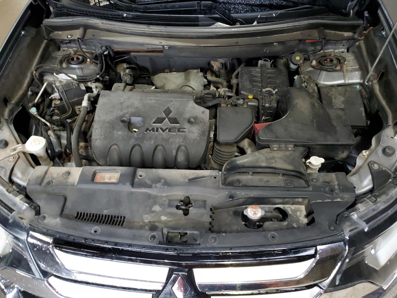 2016 Mitsubishi Outlander Es VIN: JA4AZ2A35GZ604318 Lot: 90719555