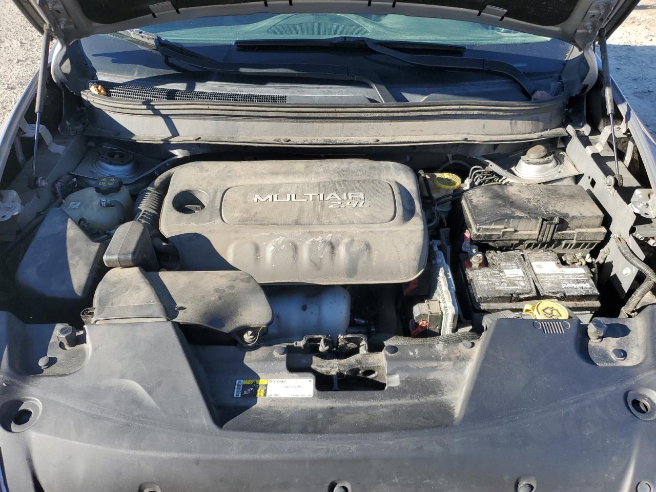 2014 Jeep Cherokee Latitude VIN: 1C4PJMCB8EW107088 Lot: 82258205