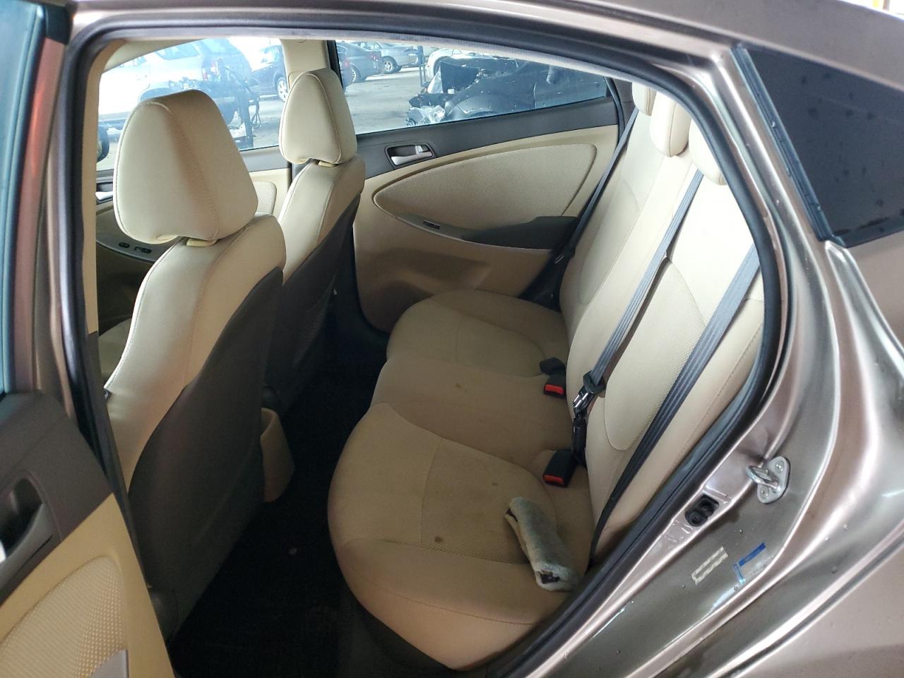 2014 Hyundai Accent Gls VIN: KMHCT4AE0EU615892 Lot: 85566015