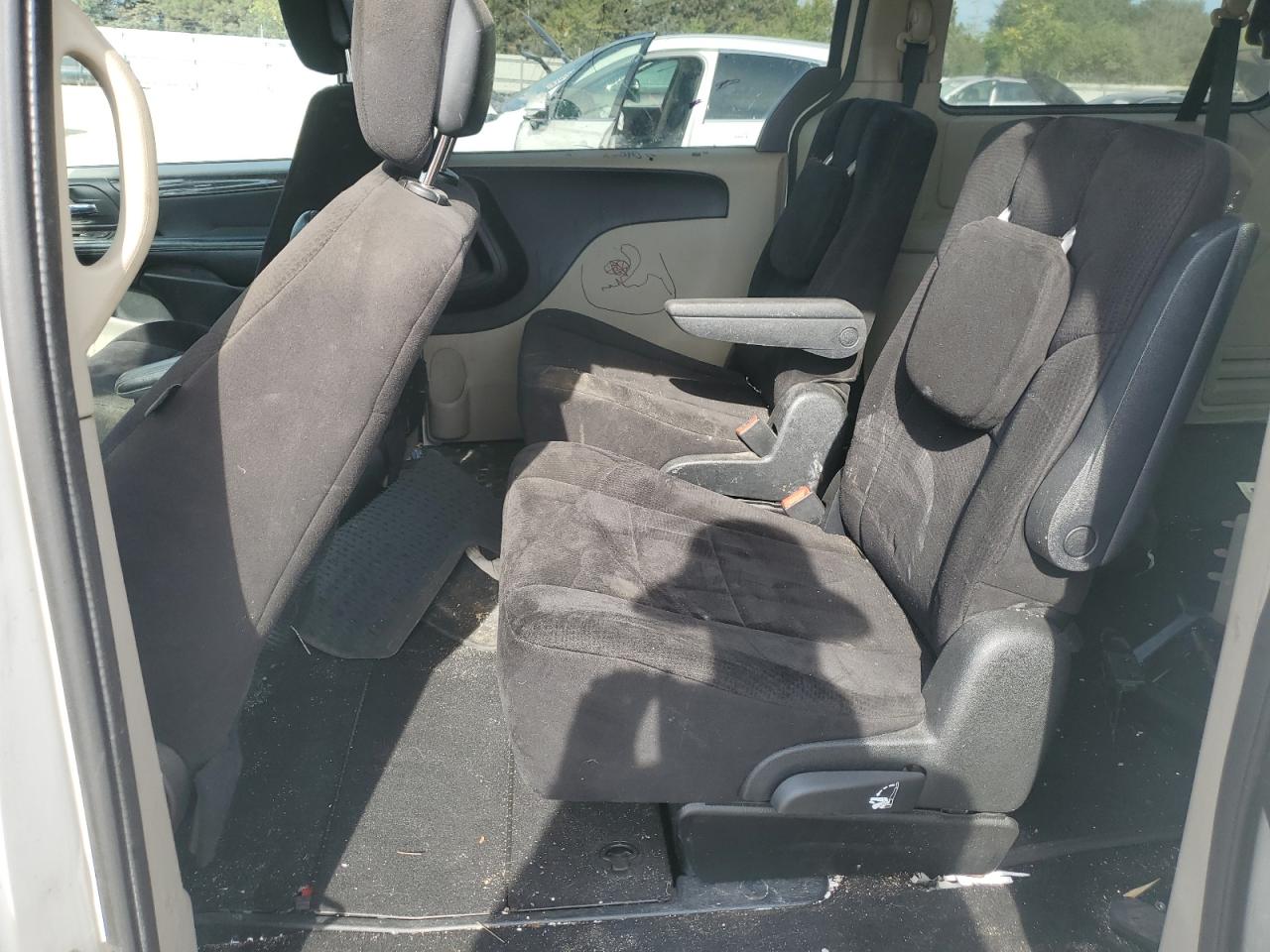 2011 Dodge Grand Caravan Express VIN: 2D4RN4DG7BR616541 Lot: 84551685