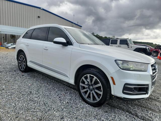 Паркетники AUDI Q7 2017 Белы