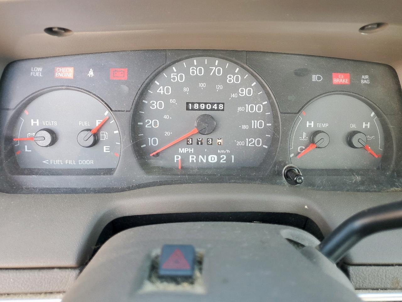 2004 Mercury Grand Marquis Ls VIN: 2MEFM75WX3X608844 Lot: 90081275