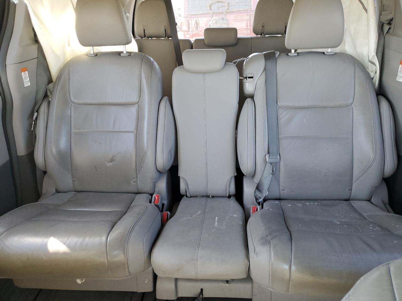 2016 Toyota Sienna Xle VIN: 5TDYK3DC8GS723282 Lot: 86516605