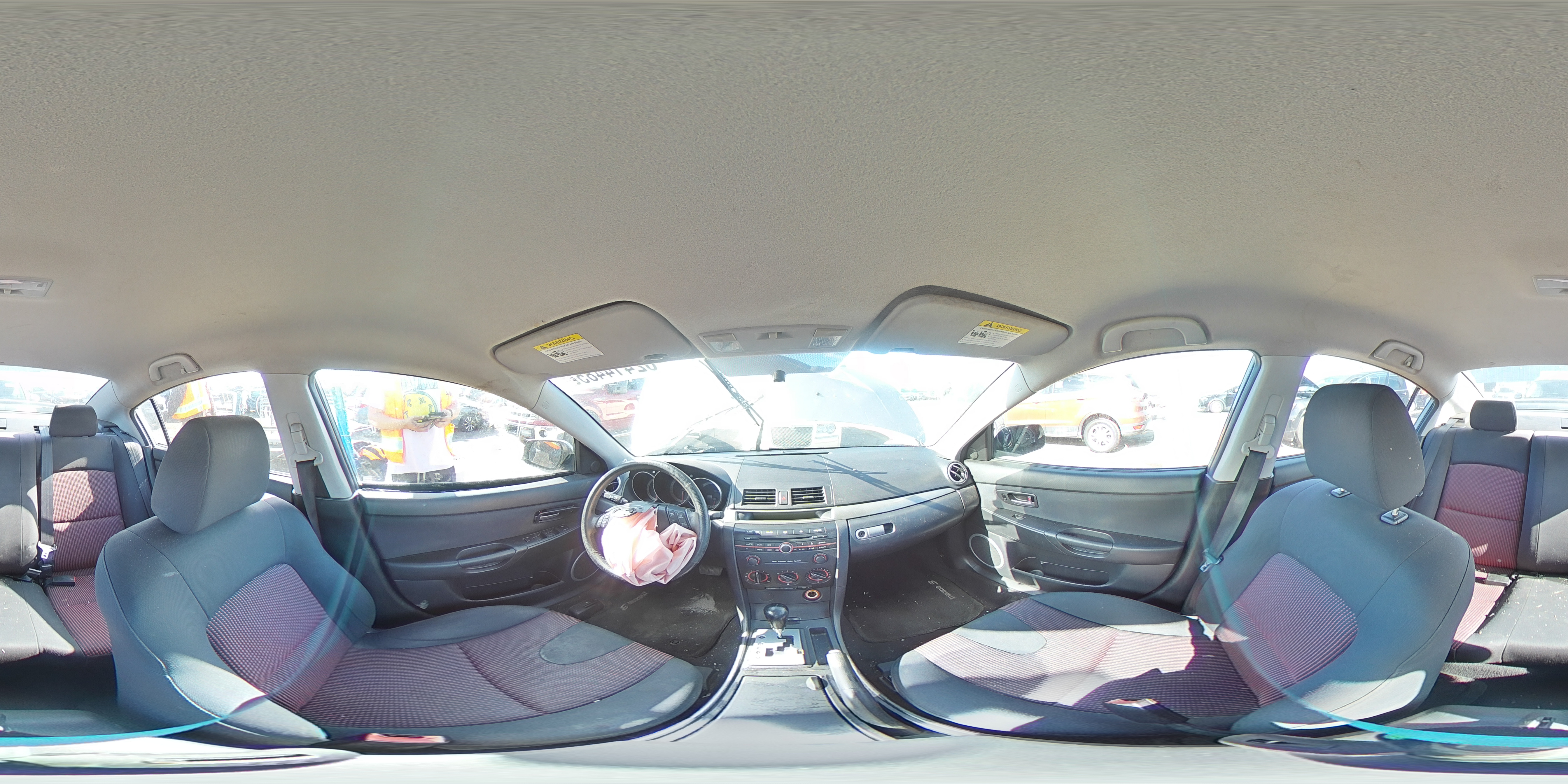 2005 Mazda 3 S VIN: JM1BK323451332925 Lot: 82414485