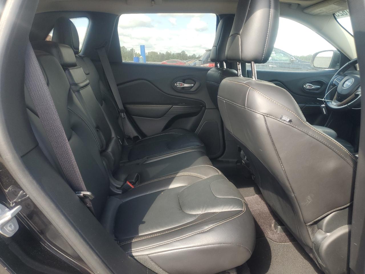 2016 Jeep Cherokee Limited VIN: 1C4PJMDS2GW310995 Lot: 84621625