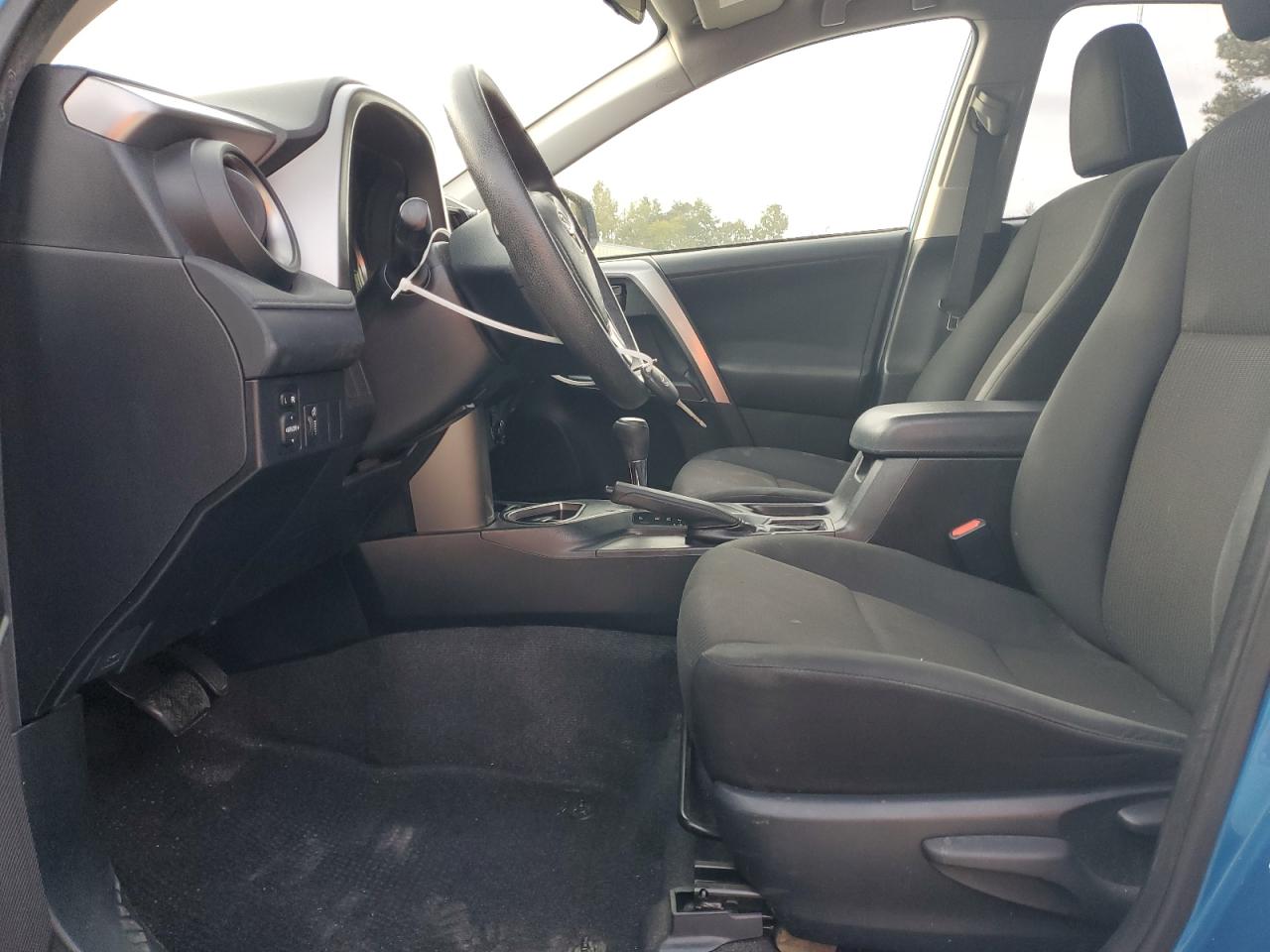 2016 Toyota Rav4 Le VIN: JTMZFREV5GJ095884 Lot: 82356465