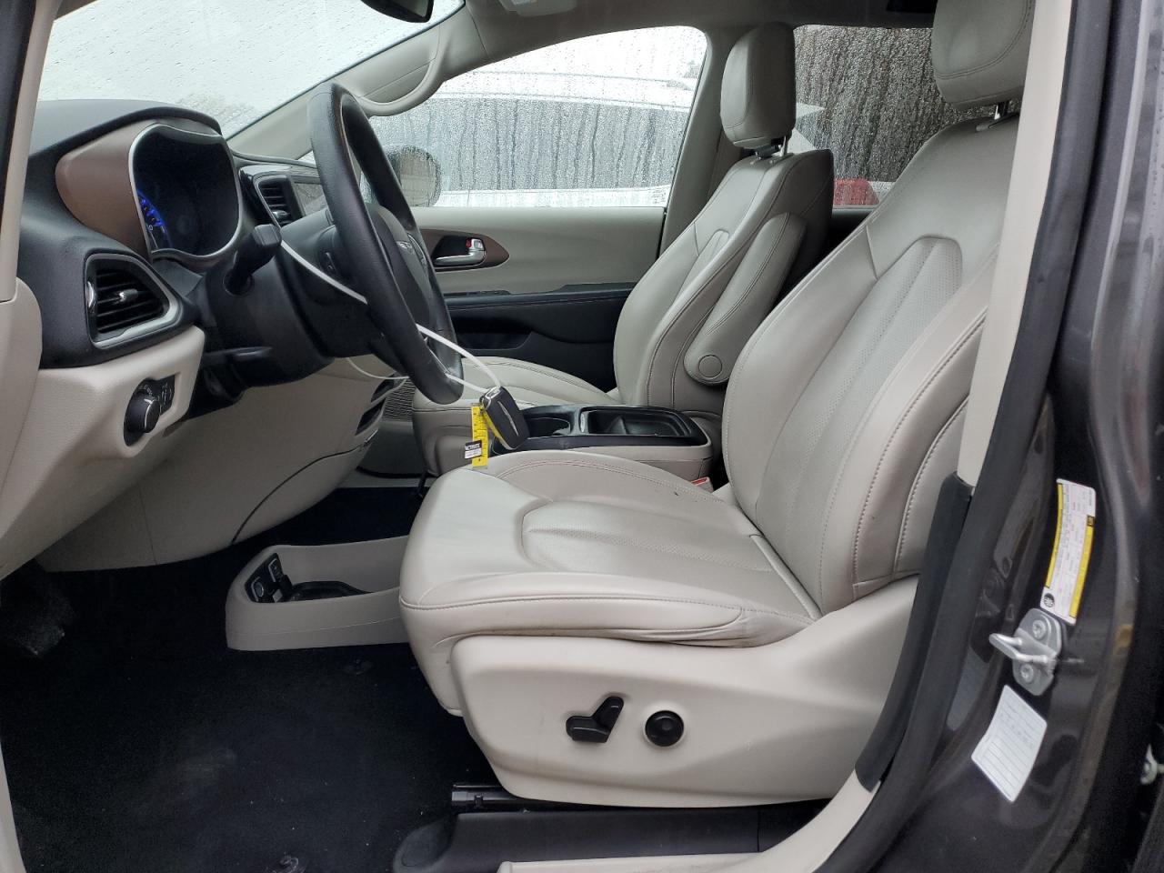 2022 Chrysler Pacifica Touring L VIN: 2C4RC1BGXNR114986 Lot: 89804175