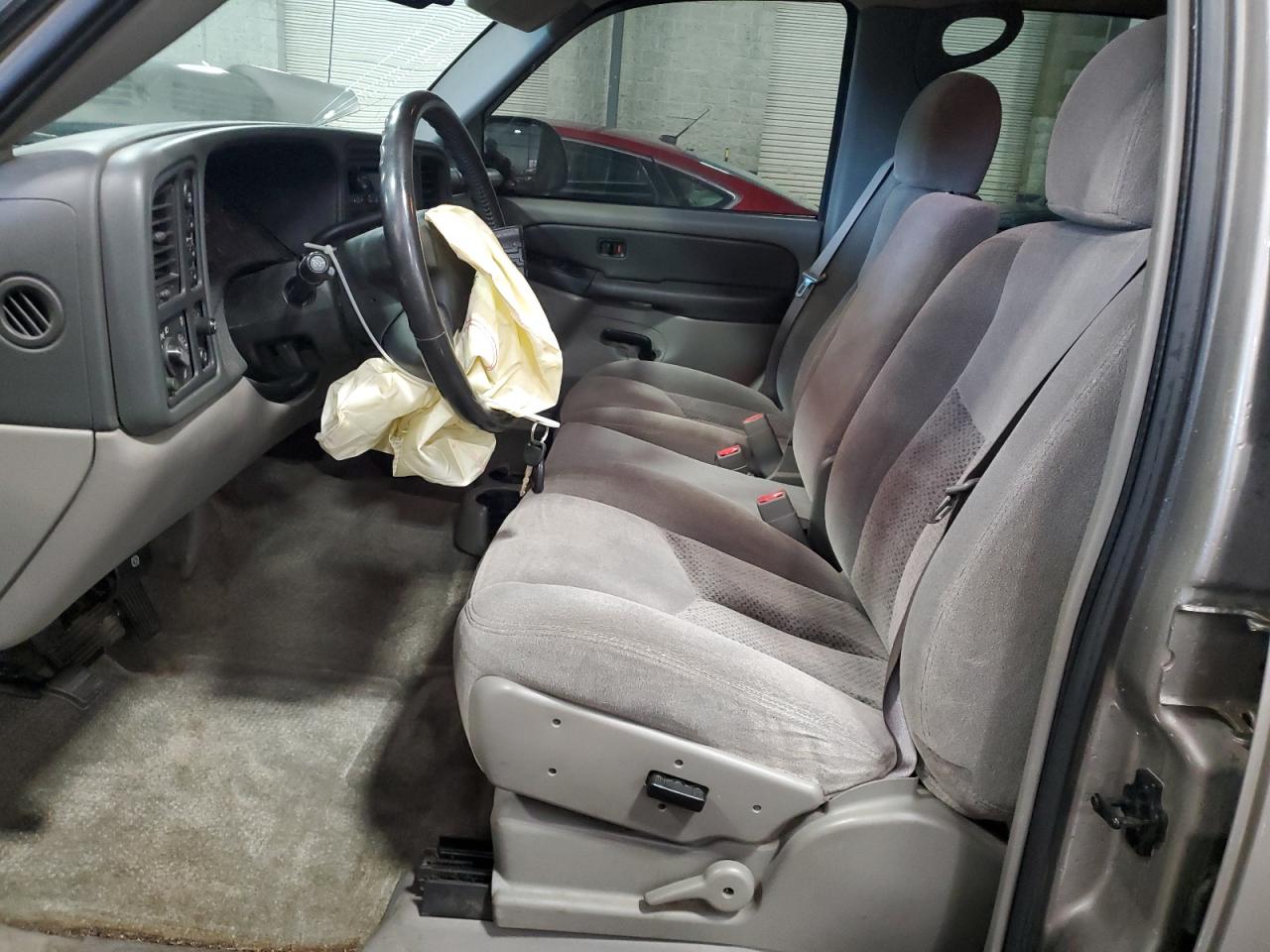 2003 Chevrolet Tahoe K1500 VIN: 1GNEK13Z23J232458 Lot: 85693965