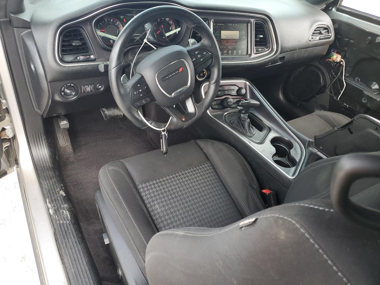 2016 Dodge Challenger R/T VIN: 2C3CDZBT8GH232613 Lot: 85820415