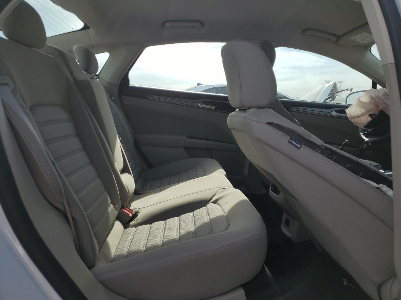 2020 Ford Fusion Se VIN: 3FA6P0HD9LR255298 Lot: 84657825