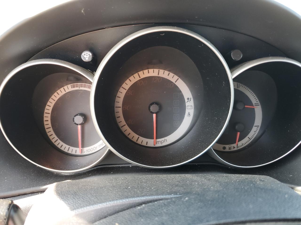 2005 Mazda 3 S VIN: JM1BK323451332925 Lot: 82414485