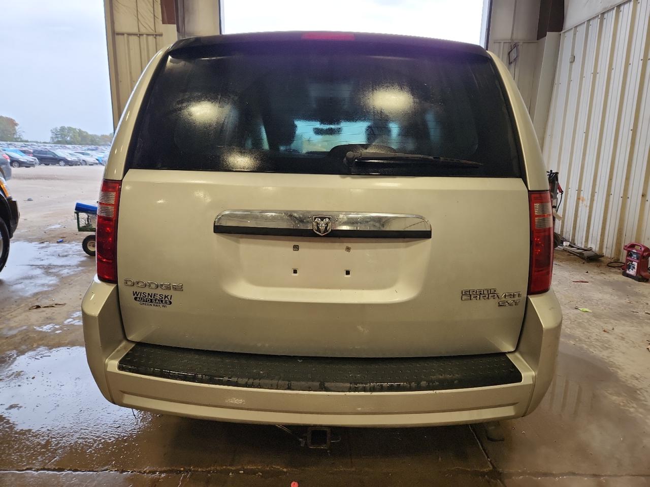 2010 Dodge Grand Caravan Sxt VIN: 2D4RN5D17AR247440 Lot: 86153345