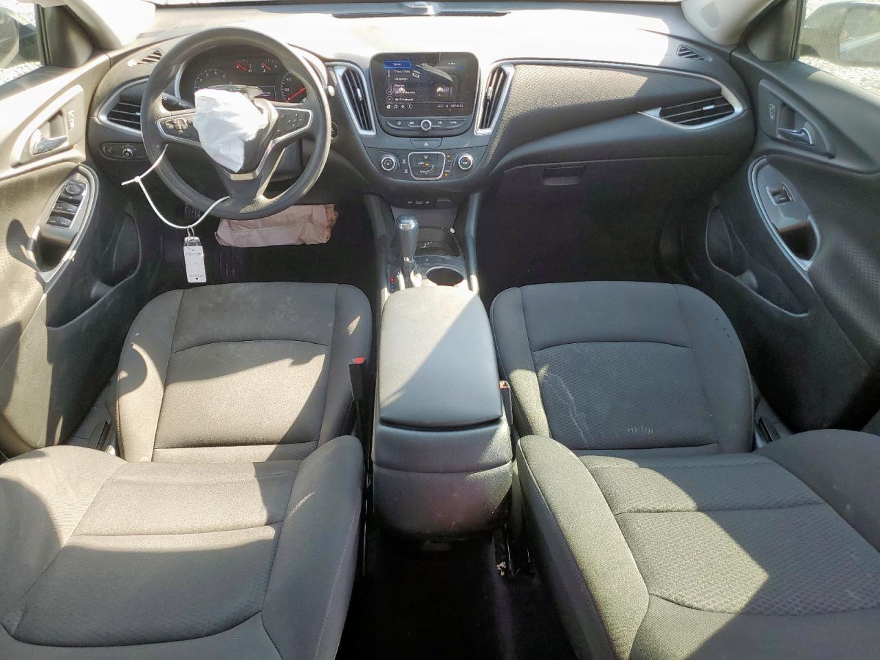 2019 Chevrolet Malibu Ls VIN: 1G1ZB5ST5KF216277 Lot: 82198735