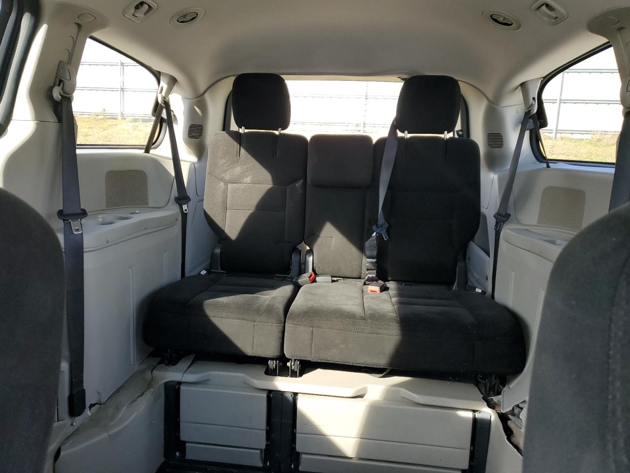 2015 Dodge Grand Caravan VIN: 2C4RDGBG4FR624767 Lot: 89843775