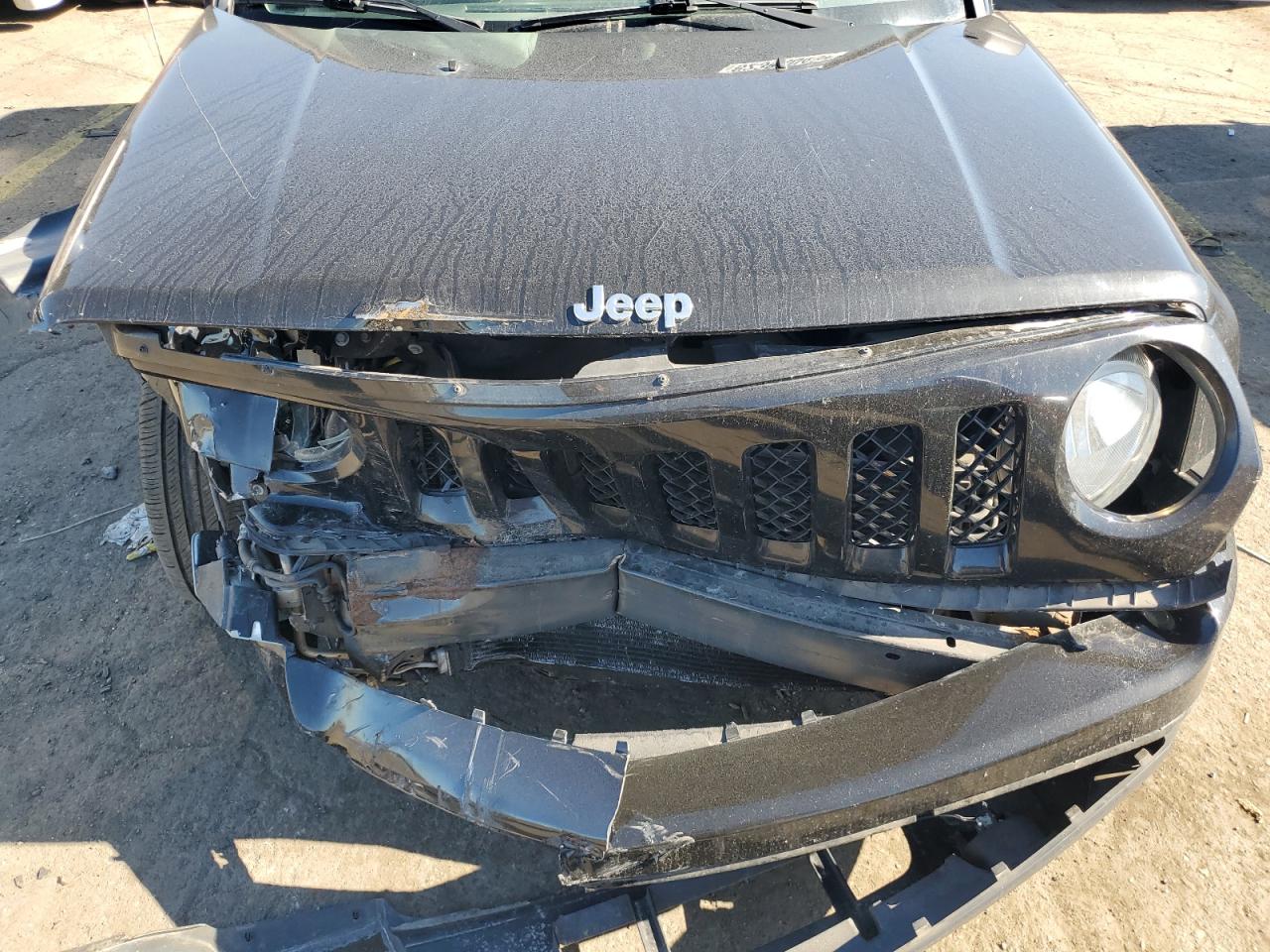 2015 Jeep Patriot Latitude VIN: 1C4NJRFB7FD439665 Lot: 82384045