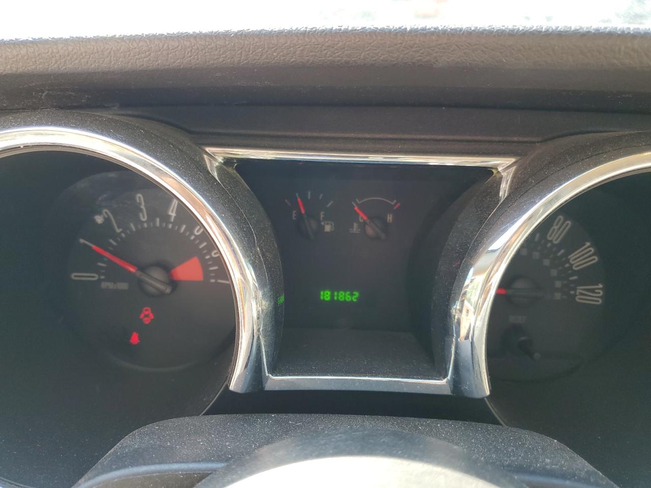 2006 Ford Mustang VIN: 1ZVFT80N465152867 Lot: 84778095