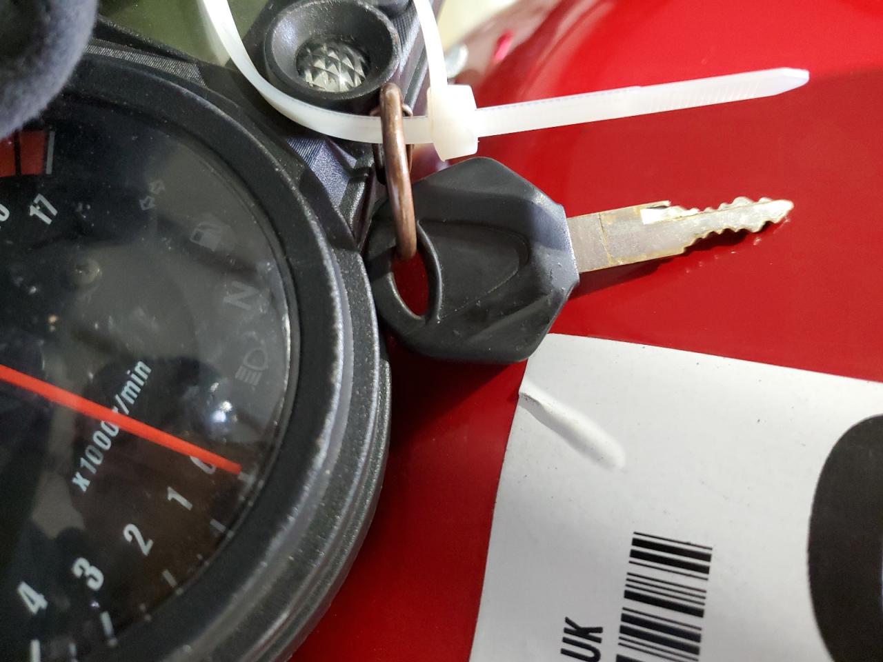 2005 Suzuki Gsx-R600 K VIN: JS1GN7CA552114157 Lot: 85888325