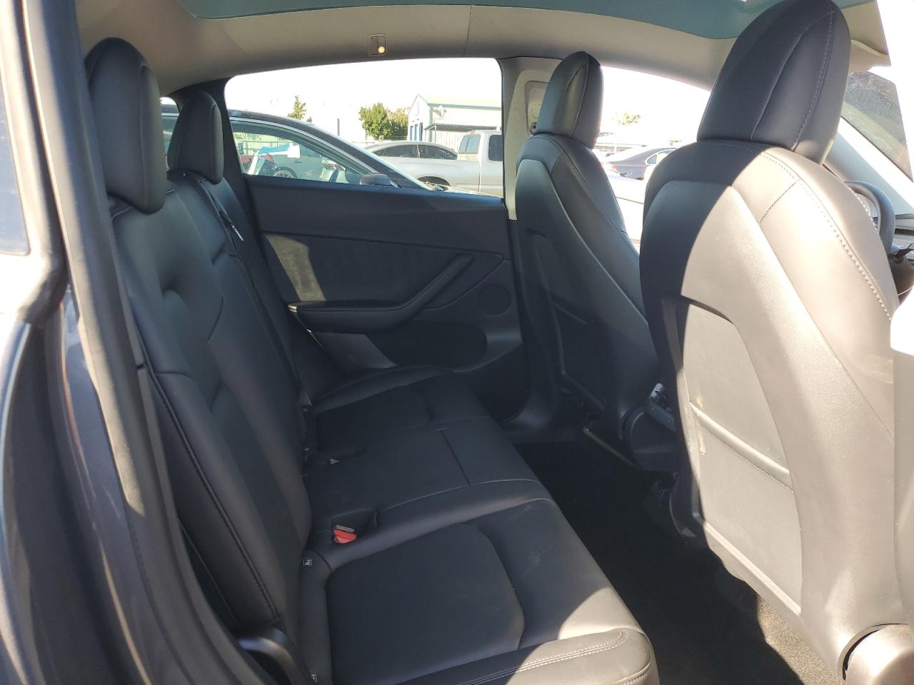 2020 Tesla Model Y VIN: 5YJYGDEE2LF058143 Lot: 90369295