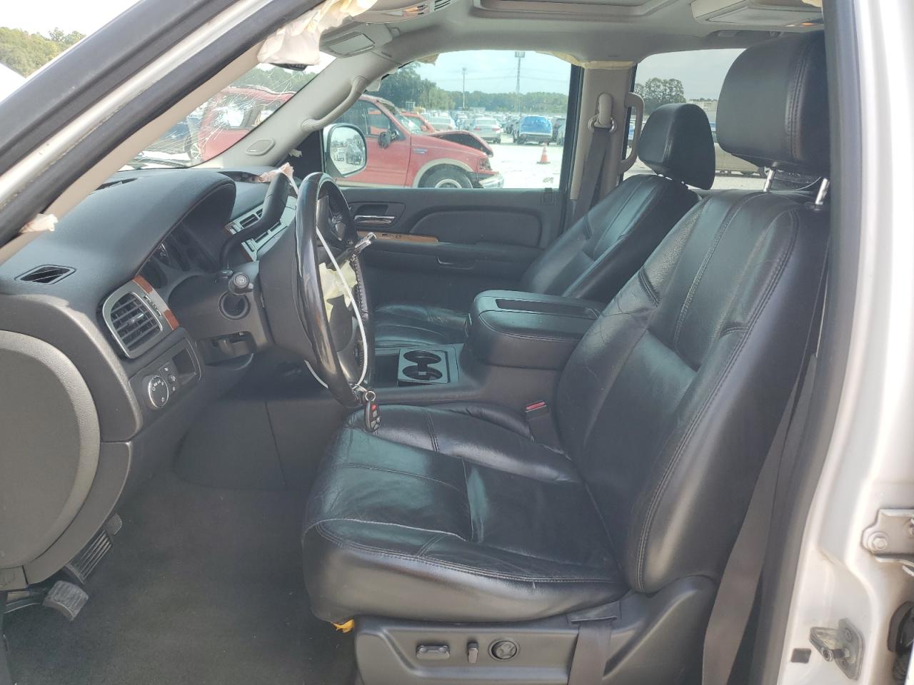 2007 GMC Yukon VIN: 1GKFC13007R263635 Lot: 89629715