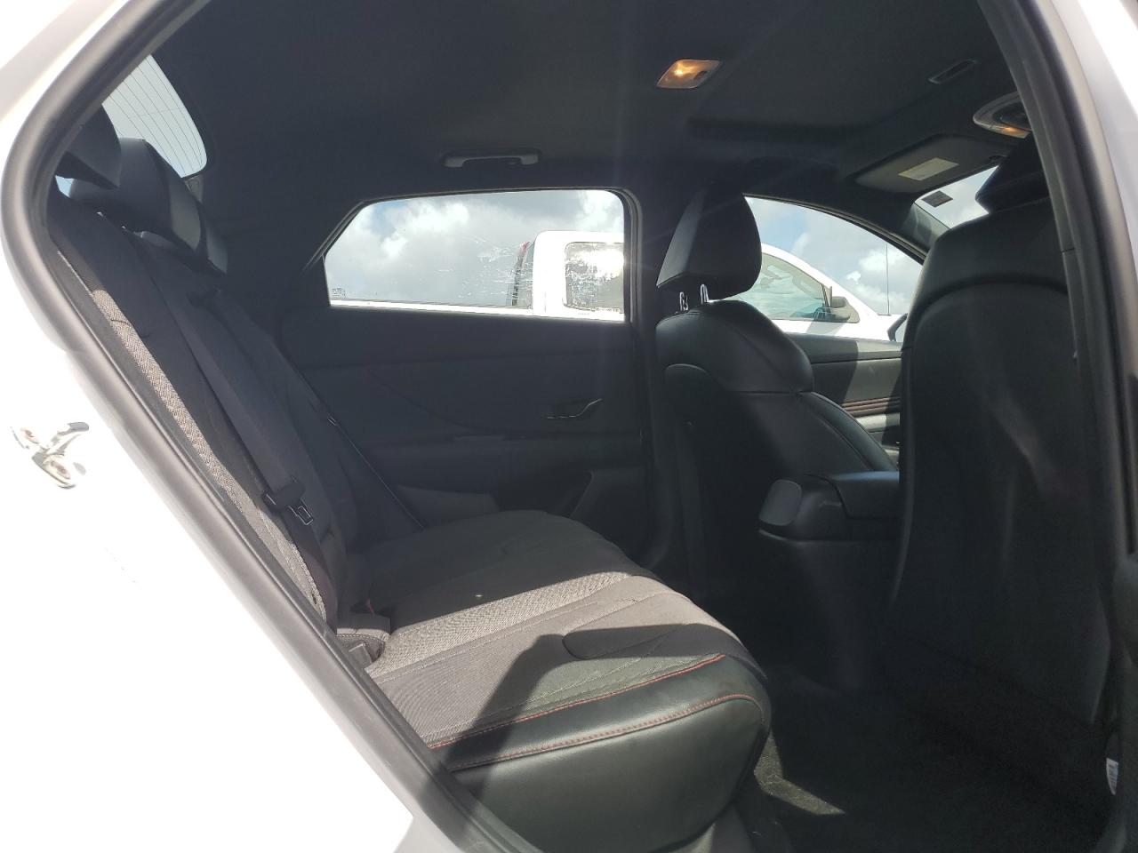 2022 Hyundai Elantra N Line VIN: KMHLR4AF2NU233953 Lot: 84788945