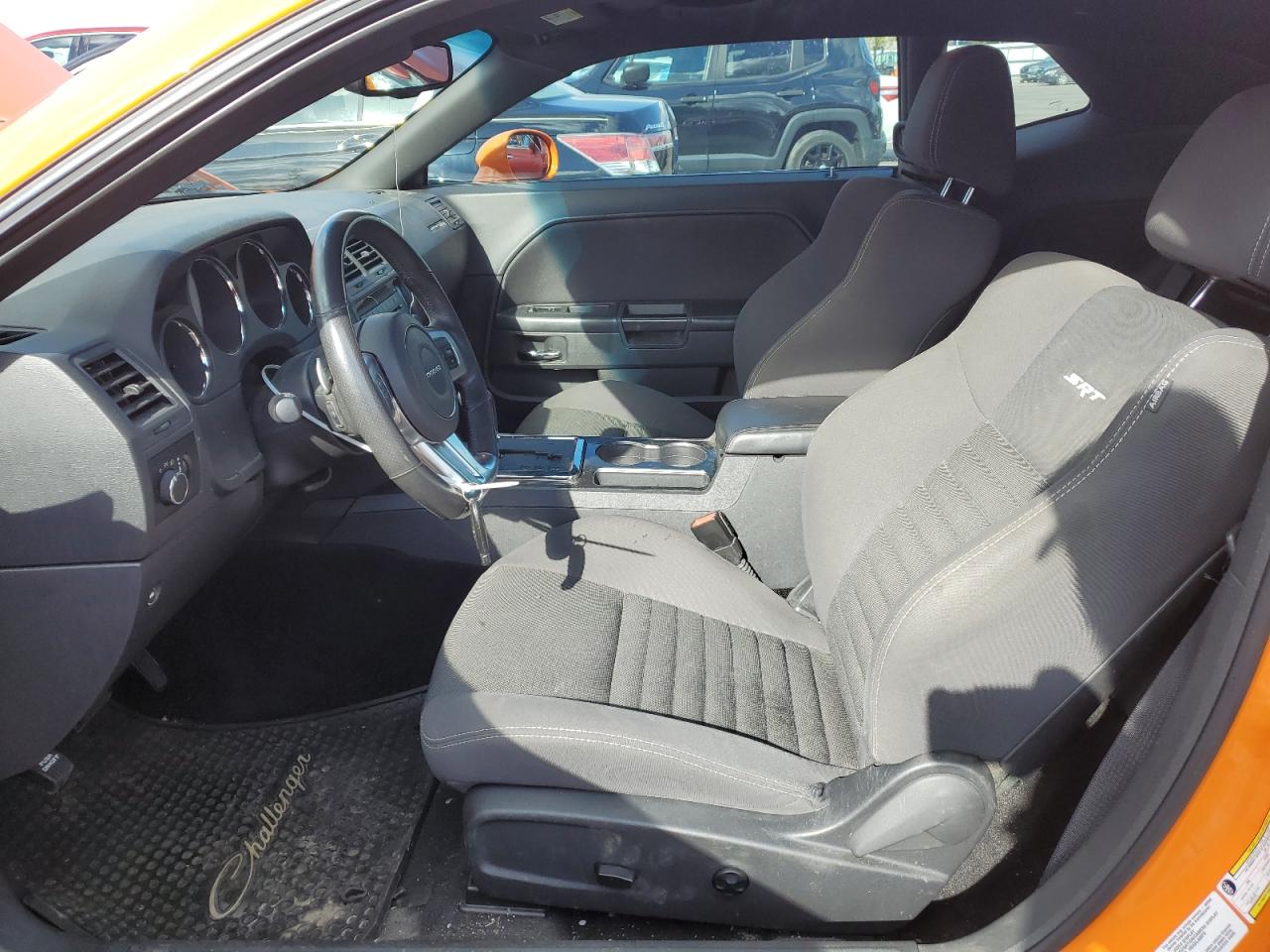 2014 Dodge Challenger Srt8 Core VIN: 2C3CDYDJ2EH160648 Lot: 89847295