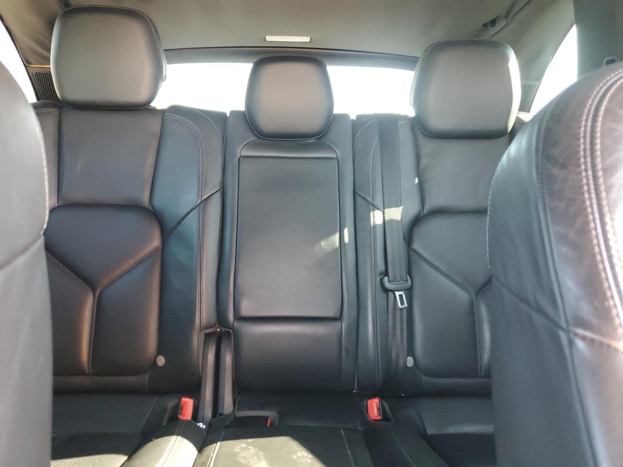 2013 Porsche Cayenne S VIN: WP1AB2A24DLA84238 Lot: 86892695