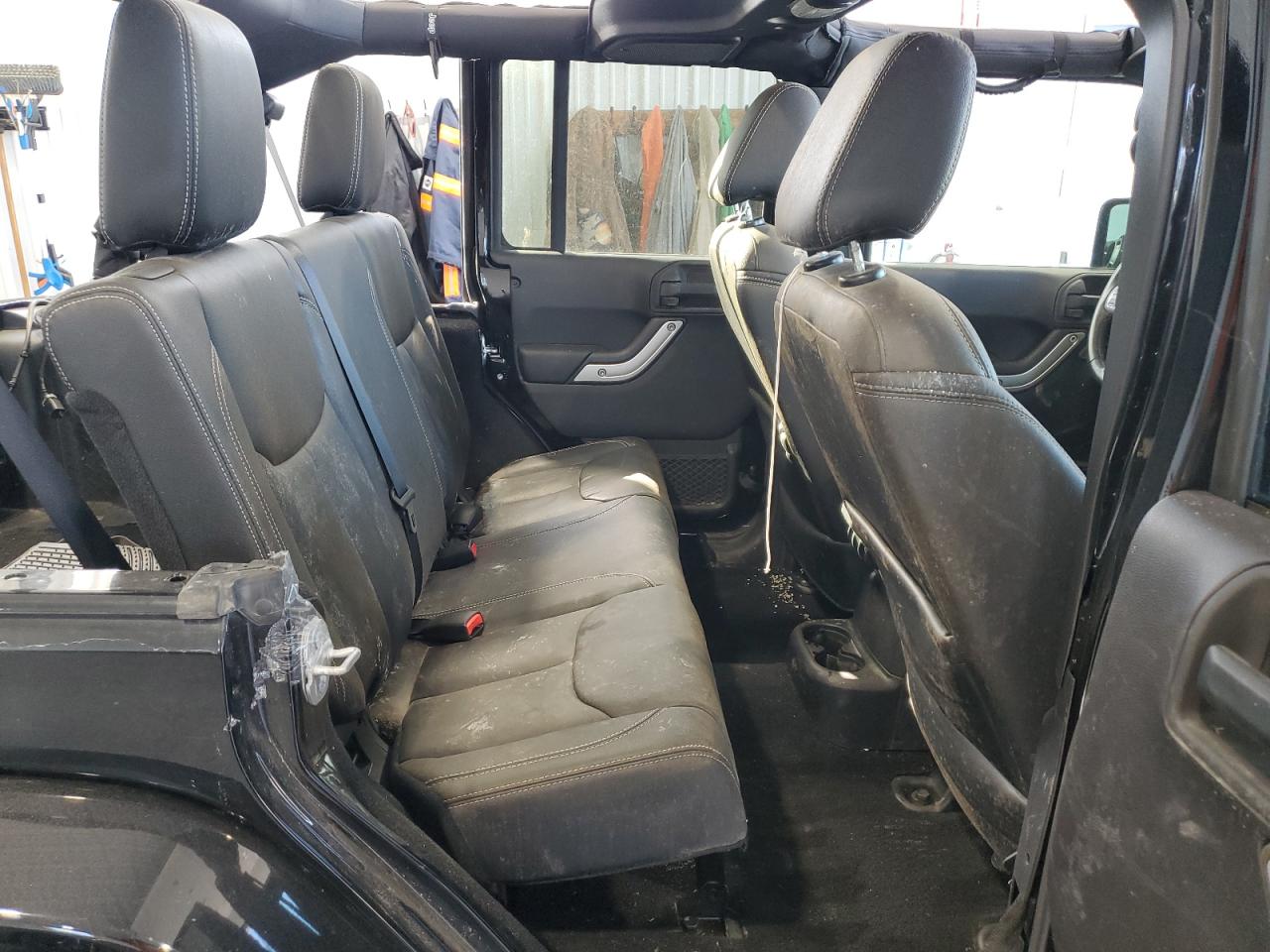 2016 Jeep Wrangler Unlimited Sahara VIN: 1C4BJWEGXGL100288 Lot: 85382165