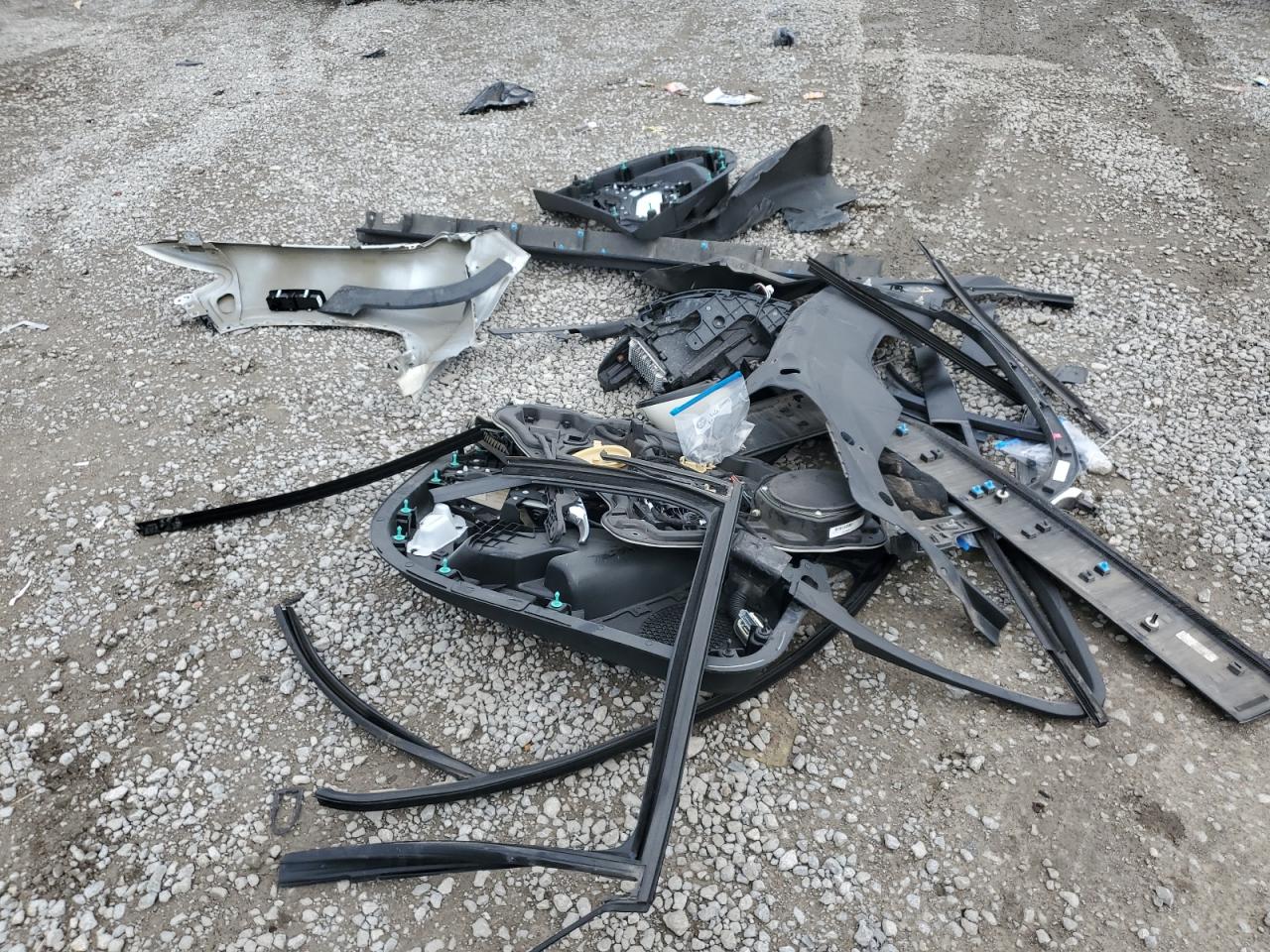 2019 Jeep Cherokee Latitude Plus VIN: 1C4PJMLBXKD451965 Lot: 83779265