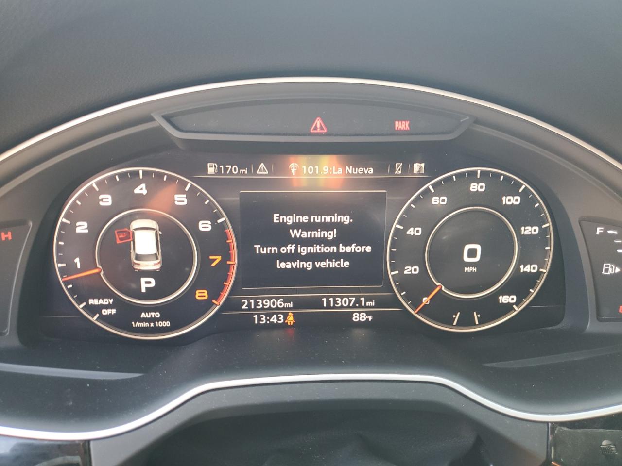 2017 Audi Q7 Prestige VIN: WA1VAAF77HD005532 Lot: 84616685