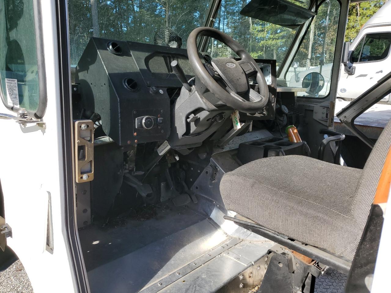 2021 Ford Econoline - Delivery Truck VIN: 1FC3E4KK8MDC40528 Lot: 85725915