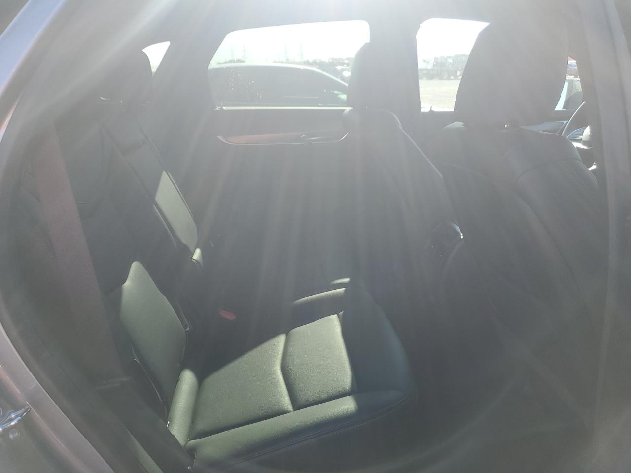 2024 Cadillac Xt5 Luxury VIN: 1GYKNBR48RZ720547 Lot: 90929145