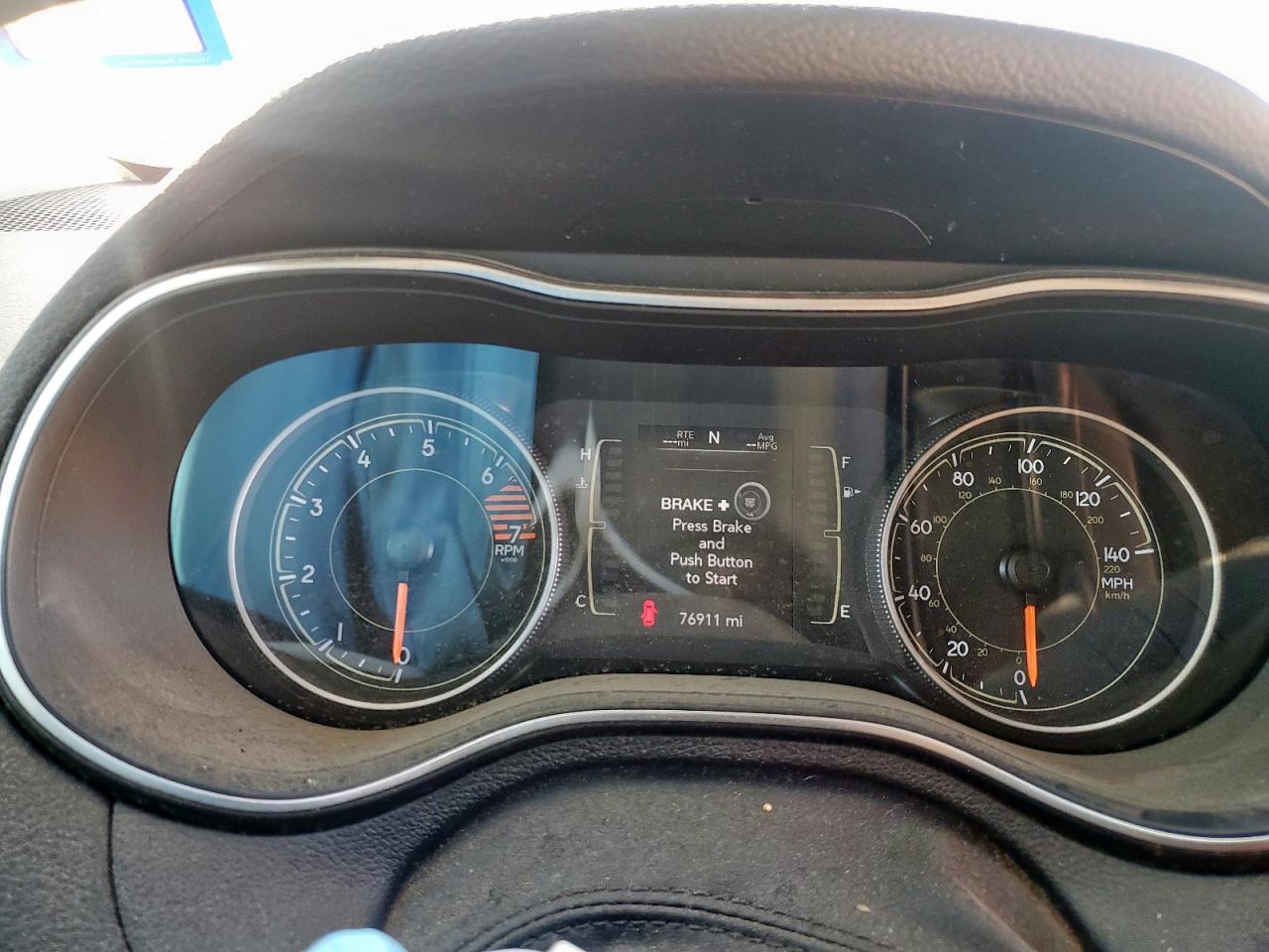 2019 Jeep Cherokee Latitude Plus VIN: 1C4PJLLB9KD312369 Lot: 82426855