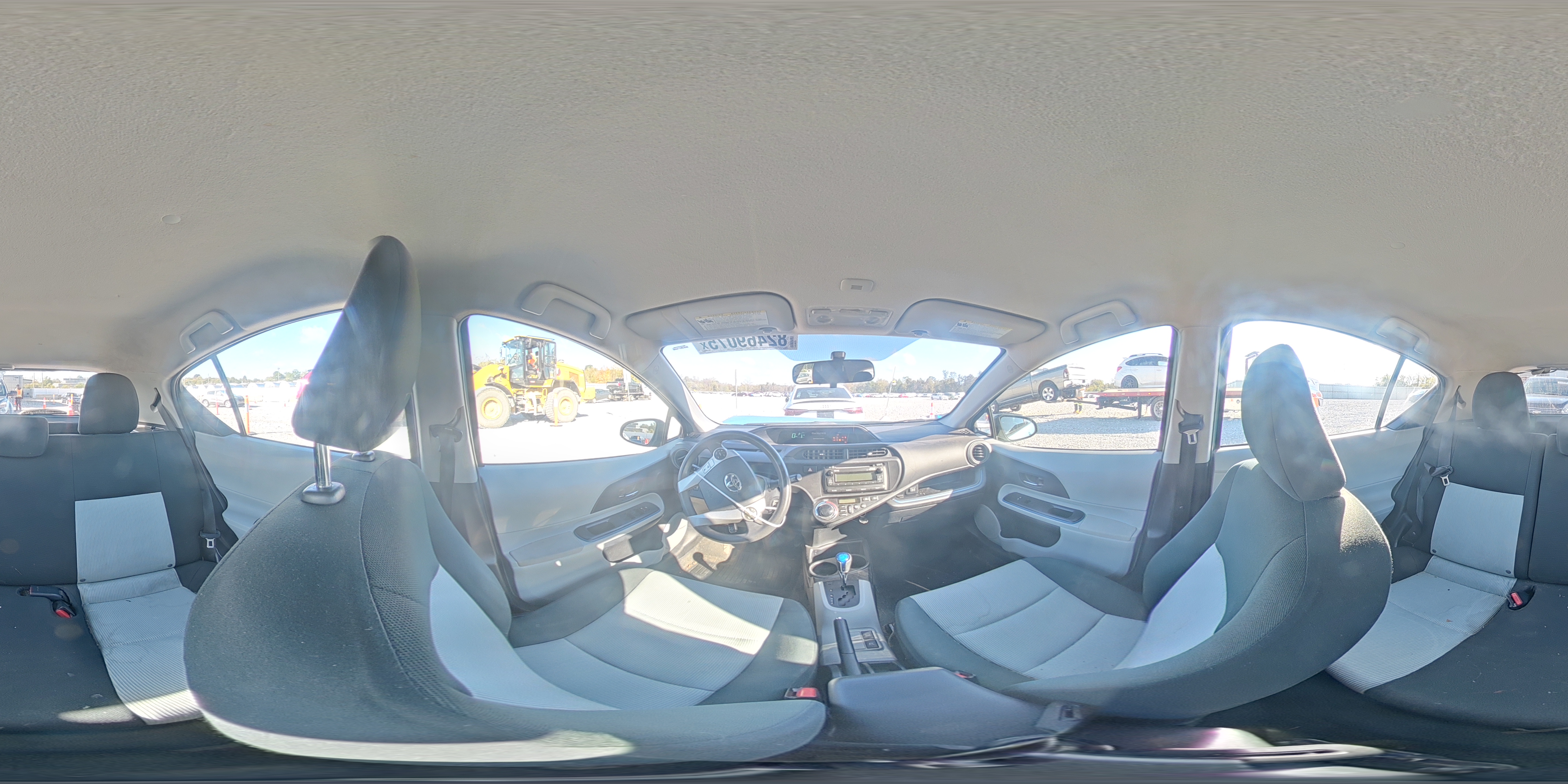 2013 Toyota Prius C VIN: JTDKDTB36D1042954 Lot: 82469075