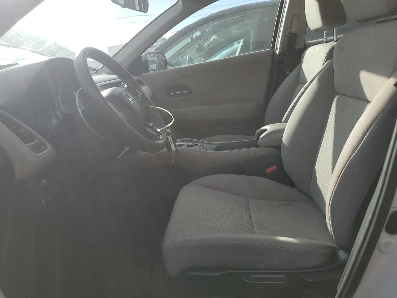 2018 Honda Hr-V Lx VIN: 3CZRU5H3XJM719773 Lot: 82403855