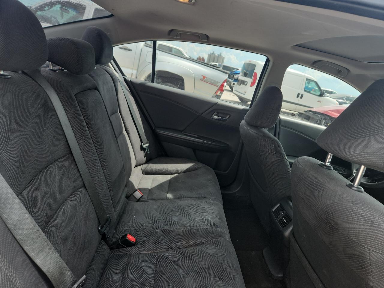 2017 Honda Accord Ex VIN: 1HGCR2F77HA053322 Lot: 84834865