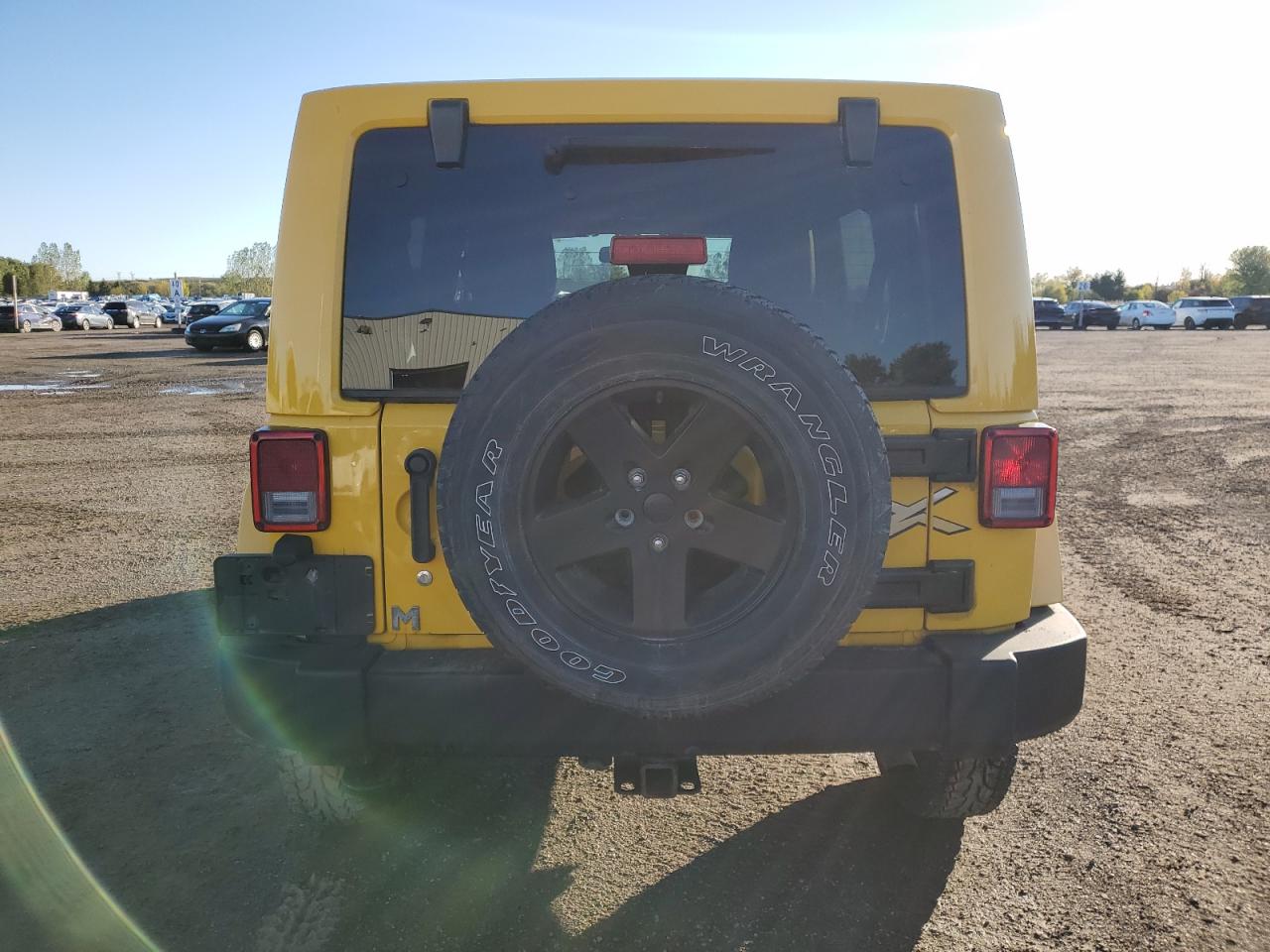 2015 Jeep Wrangler Unlimited Sahara VIN: 1C4BJWEGXFL596210 Lot: 85480025