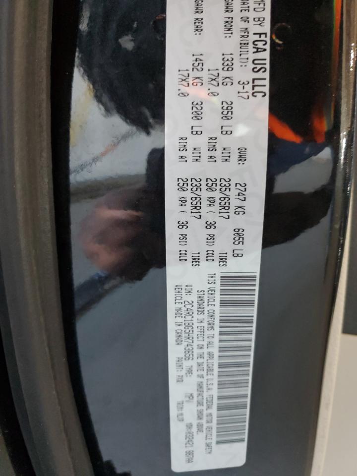 2017 Chrysler Pacifica Touring L VIN: 2C4RC1BG5HR743656 Lot: 82195845