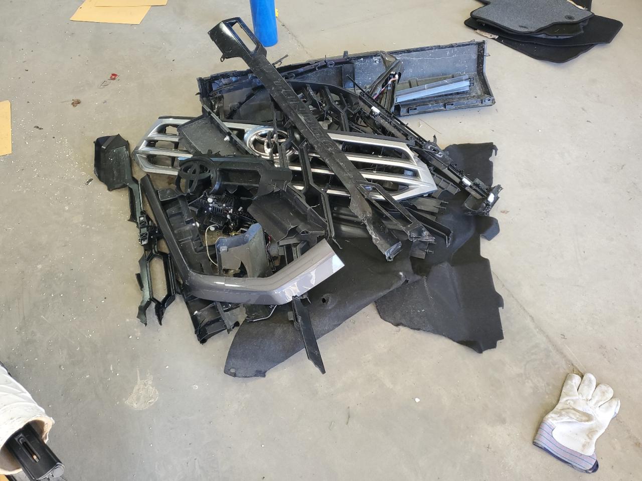 2024 Toyota Tundra Crewmax Limited VIN: 5TFWA5DB1RX217786 Lot: 85495085