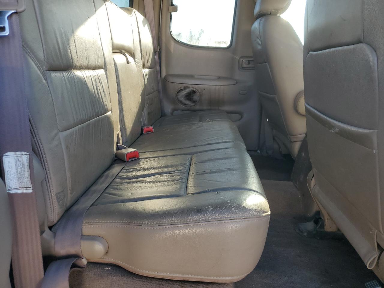 2000 Toyota Tundra Access Cab Limited VIN: 5TBBT4810YS040973 Lot: 85911195