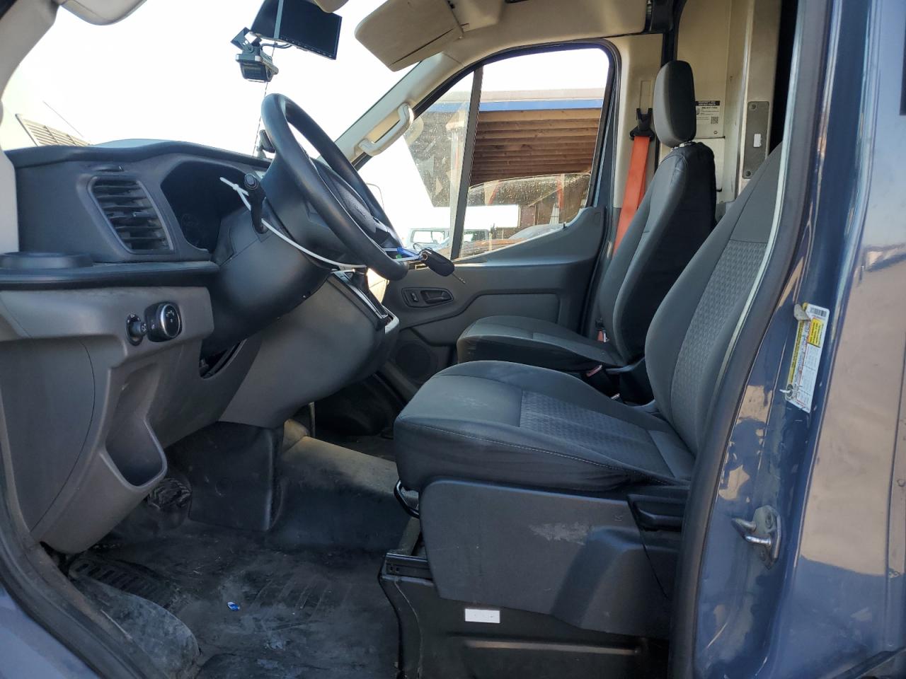 2020 Ford Transit 250 Delivery Van VIN: 1FTBR3X89LKA72142 Lot: 87447635