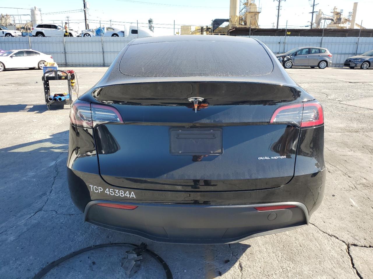 2024 Tesla Model Y VIN: 7SAYGDEE9RF070754 Lot: 90513425