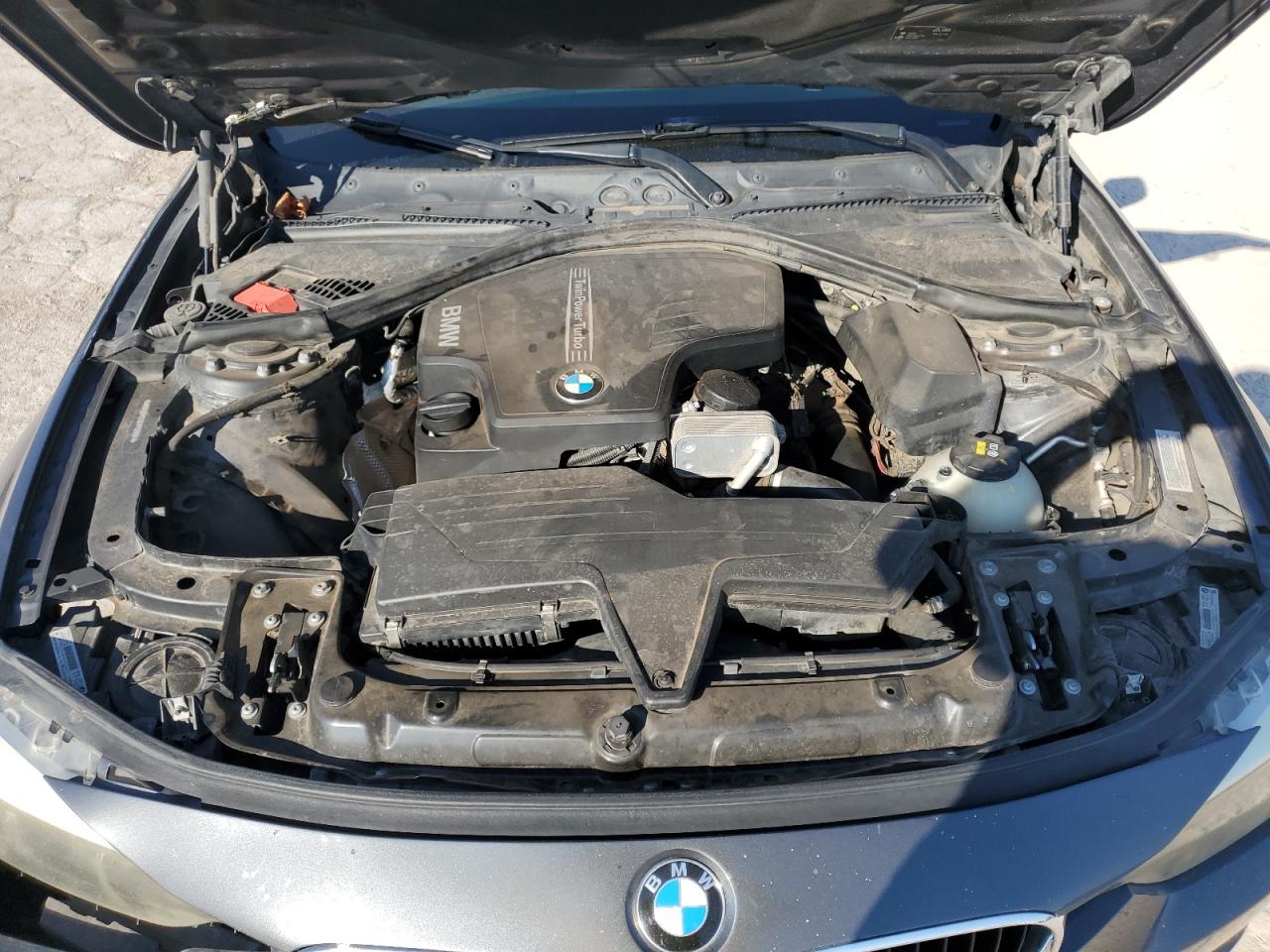2015 BMW 320 I VIN: WBA3B1C53FK139604 Lot: 84867935